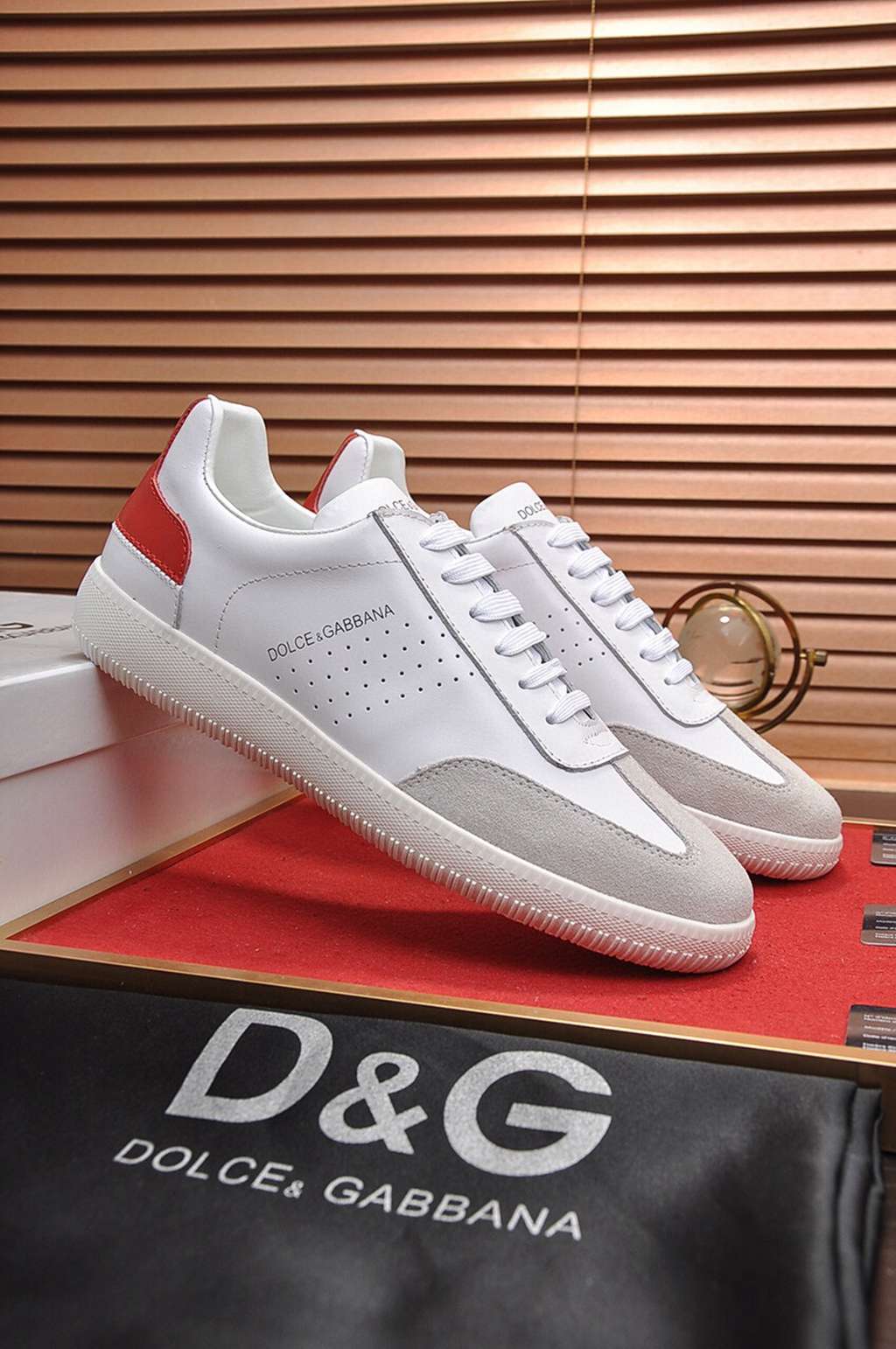 D*G sneaker